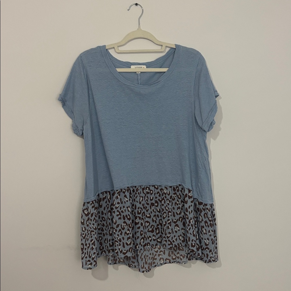 Umgee Blue and Leopard Print Top